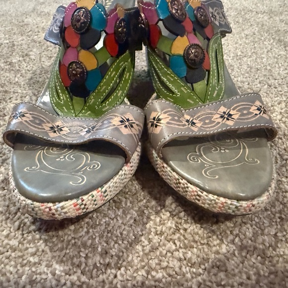 Spring Step Floral Embellished Sandals - Picture 11 of 11